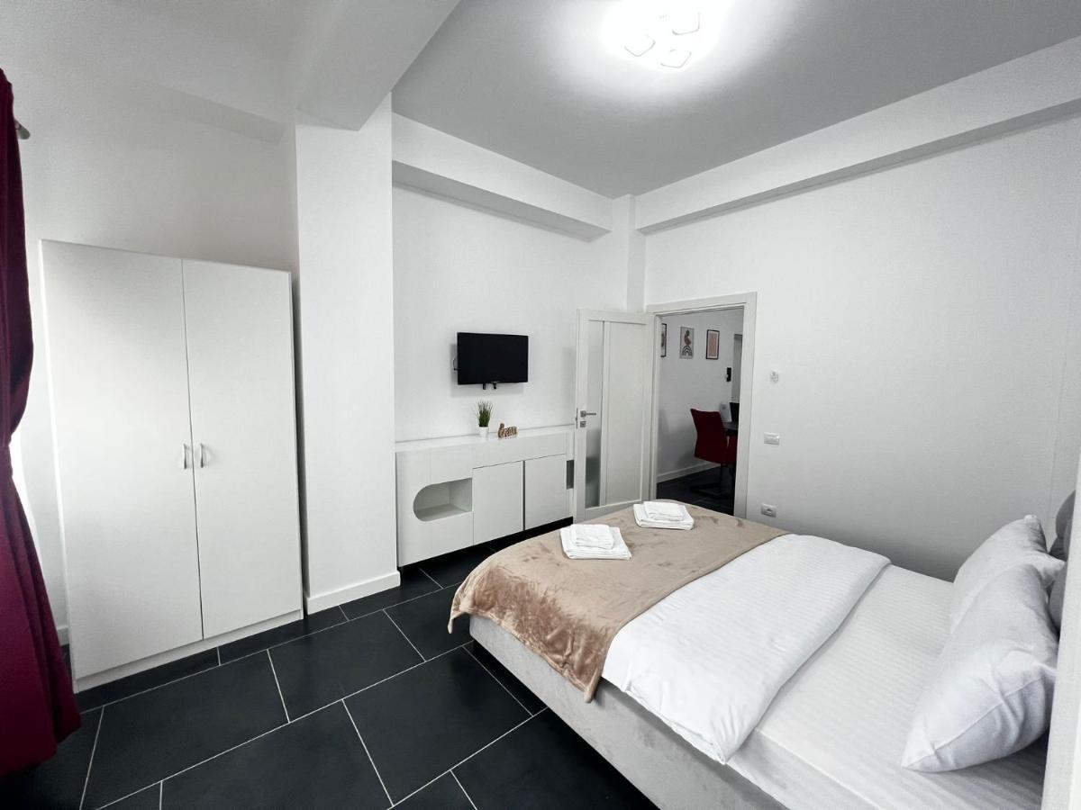 Cozy Aparthotel - Central City Suceava Extérieur photo