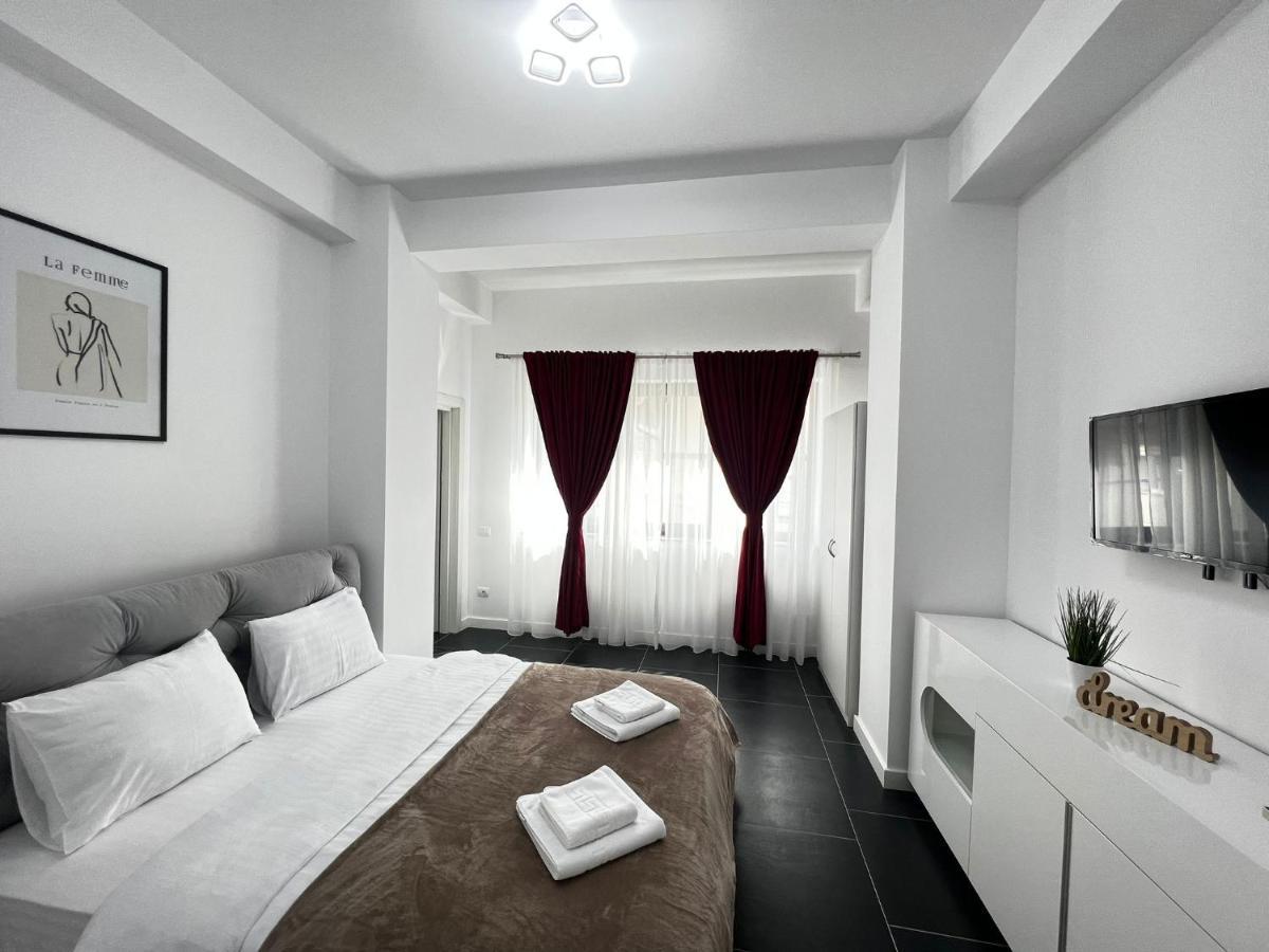 Cozy Aparthotel - Central City Suceava Extérieur photo