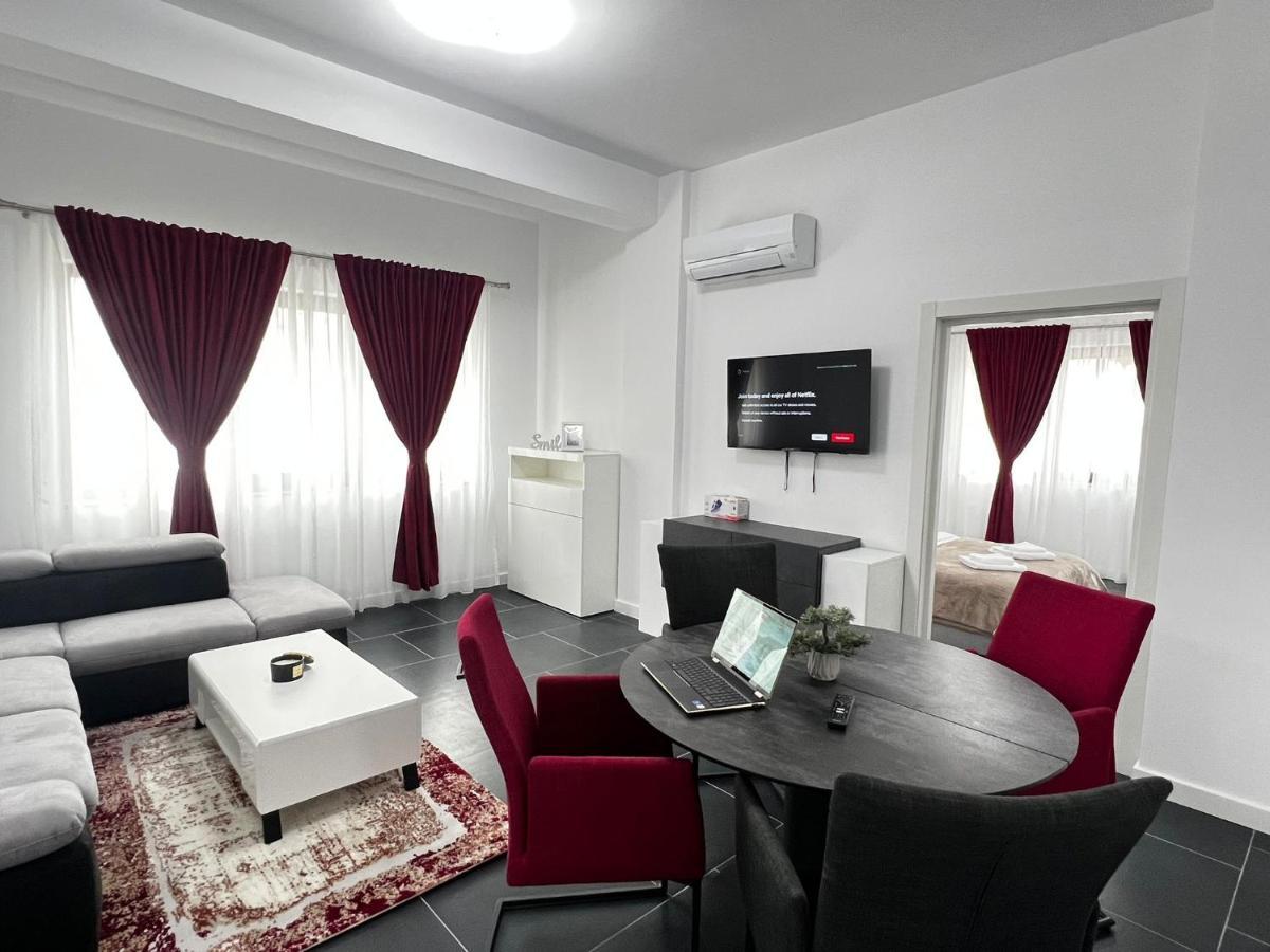 Cozy Aparthotel - Central City Suceava Extérieur photo