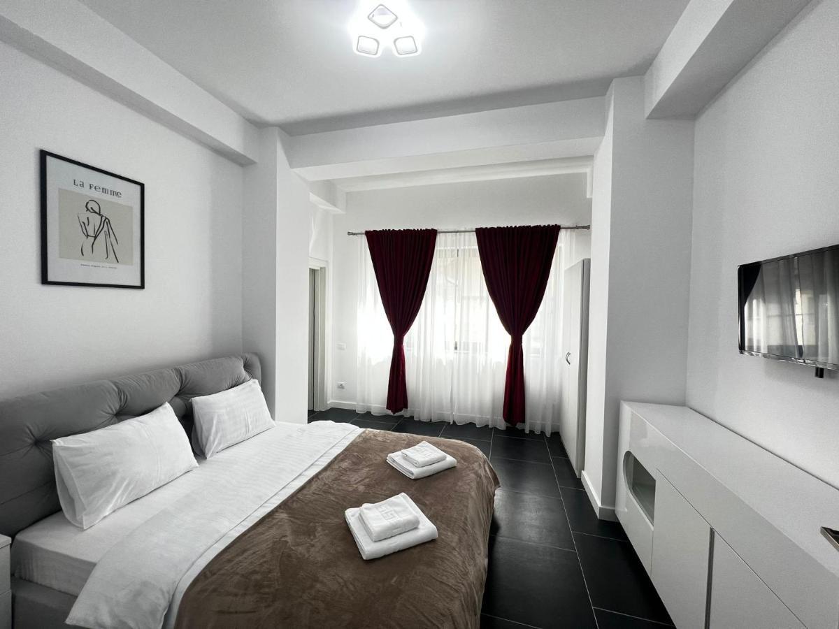 Cozy Aparthotel - Central City Suceava Extérieur photo