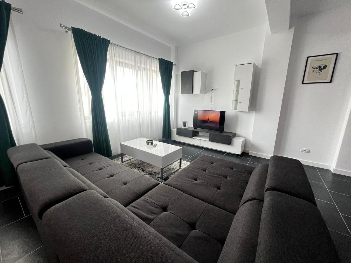 Cozy Aparthotel - Central City Suceava Extérieur photo