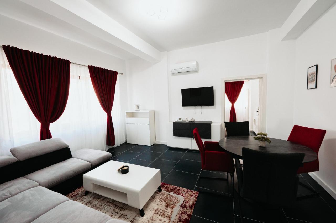 Cozy Aparthotel - Central City Suceava Extérieur photo